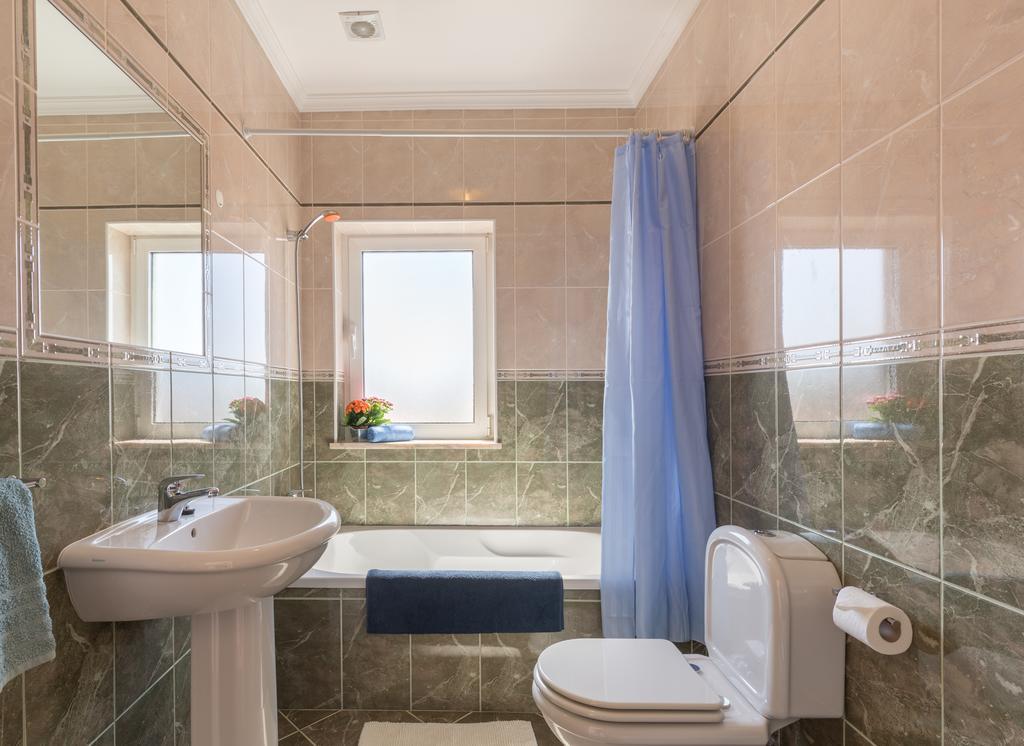 Arrifana Retreat Hotel Aljezur Exterior photo